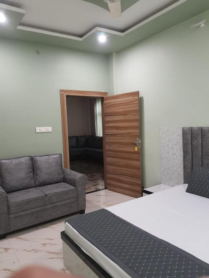 Shree Nanda Guest house