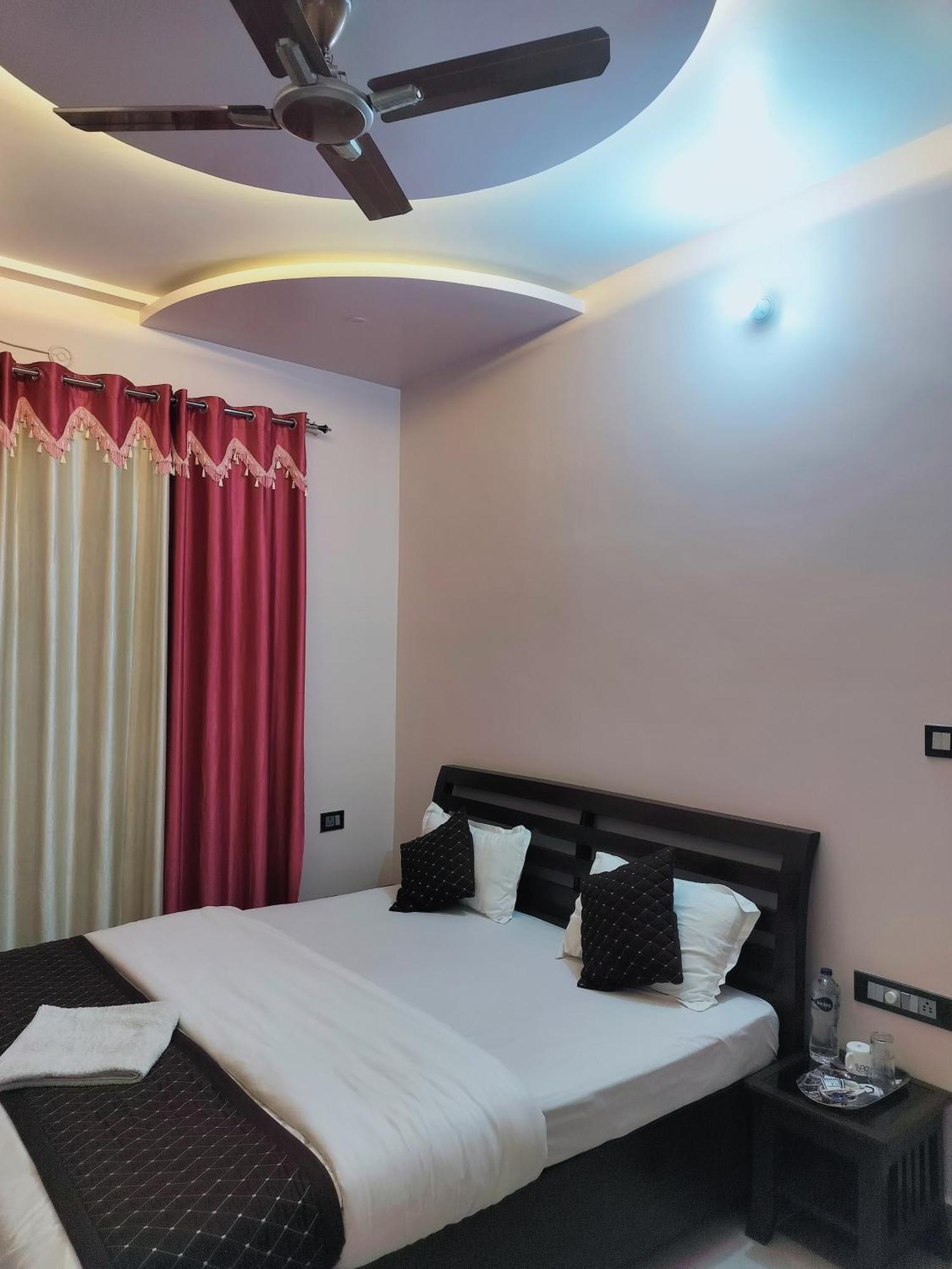Shree Nanda Varanasi