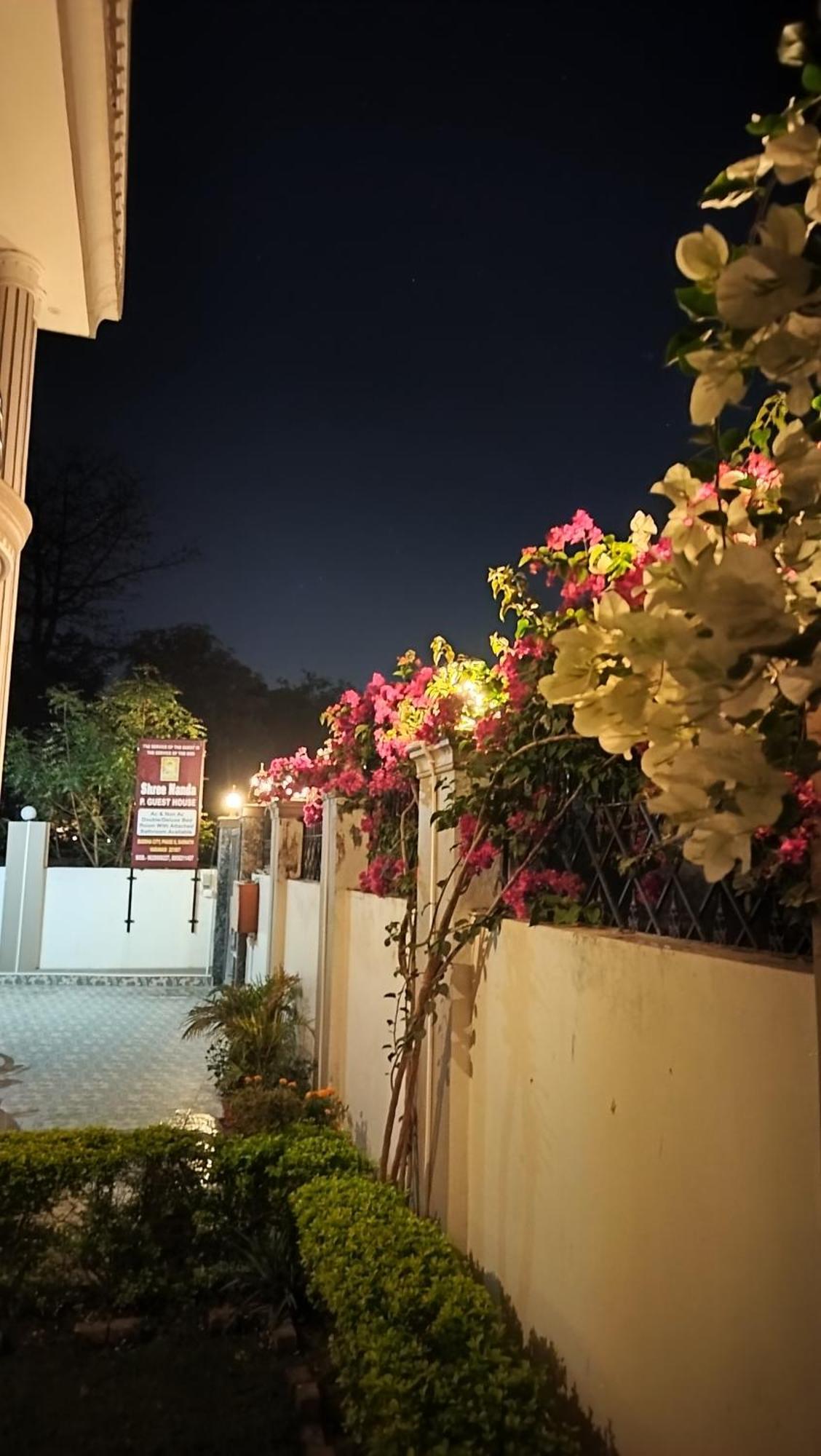 Shree Nanda * Varanasi